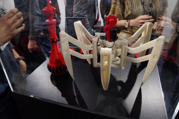 картинка 3D принтер MakerBot Replicator 2X