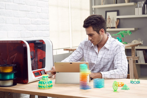 картинка 3D принтер XYZPrinting da Vinci Junior 2.0 Mix